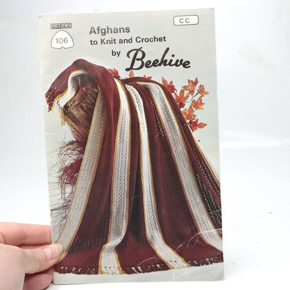 Vintage Patons Beehive Afghan Knit & Crochet Booklet Retro Blanket Knitting - Picture 7 of 7